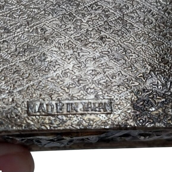 Vintage Decorative Silver Trinket Box Ornate Relief Design Japan - Picture 5 of 9